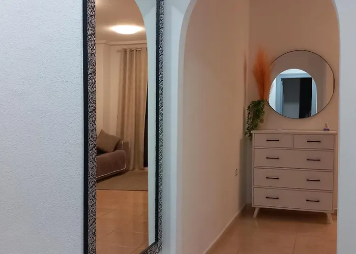 Macarena Iii Apartments, 300 Meter Zu Playa Del Cura Appartement Torrevieja